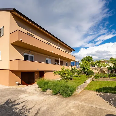 Luxury Luce Apartman *