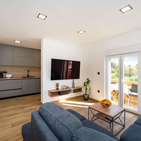 Luxury Luce Apartment