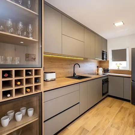 Luxury Luce * 诺维格勒达尔马提亚