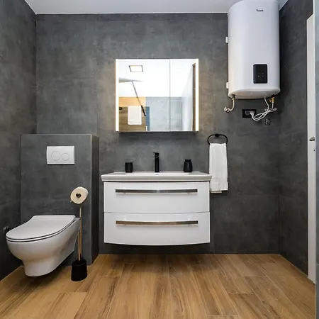 Luxury Luce Apartment