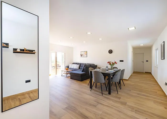 Lägenhet Luxury Luce Novigrad (Dalmatia)